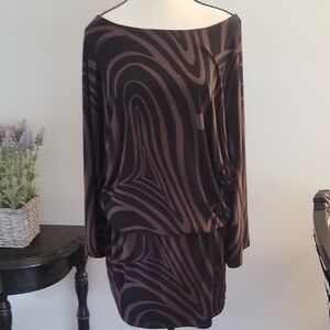 Elegant Black and Brown Patterned Dress